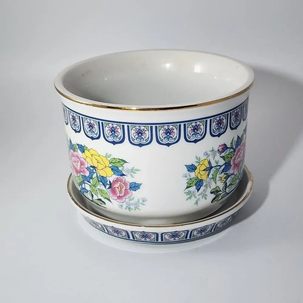 Vintage porcelain fred